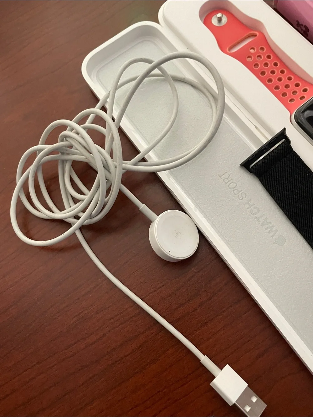 Apple Watch Nike Edition Sport Watch SE 40mm NIKE Sport - GPS LTE